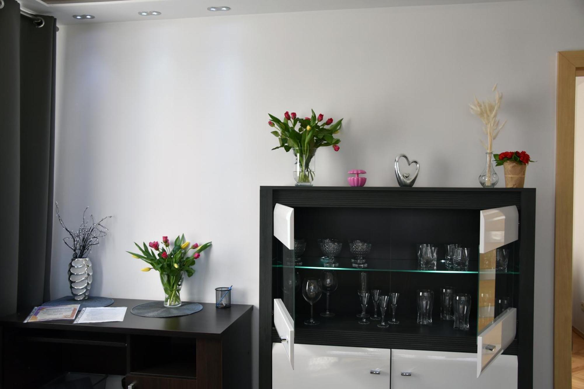 Apartament Night Premium Krakow Bagian luar foto